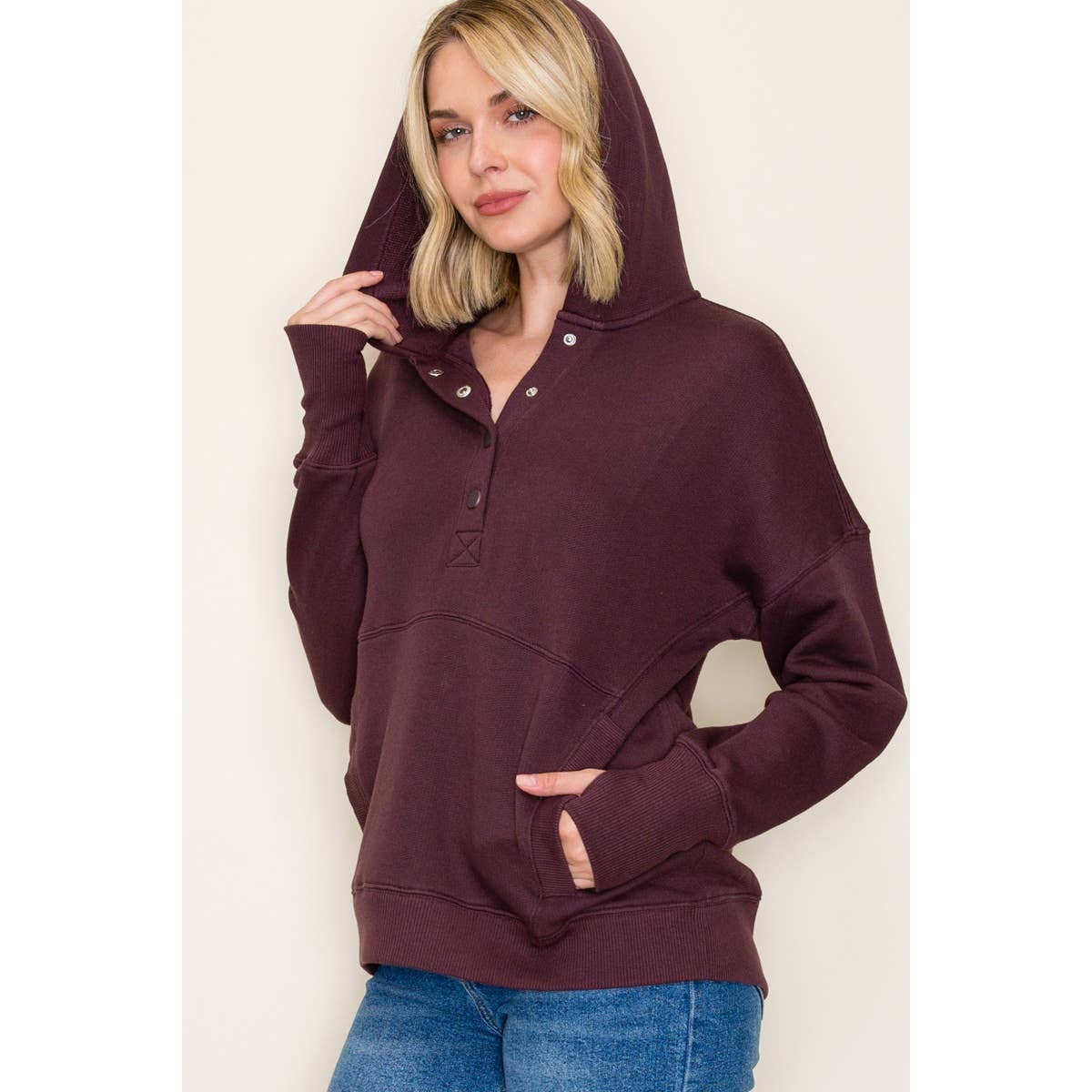 KANGAROO POCKET PULLOVER HOODIE