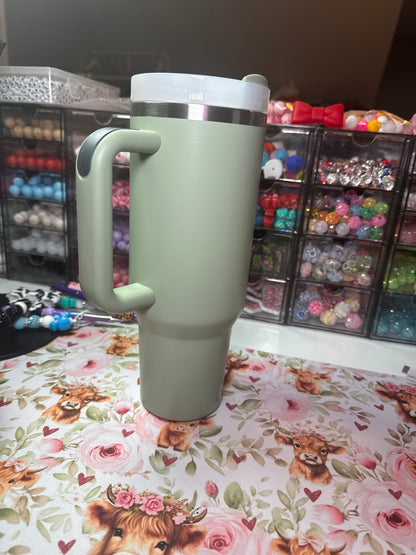 40 oz tumbler w/straw - Eucalyptus Green w/dark gray