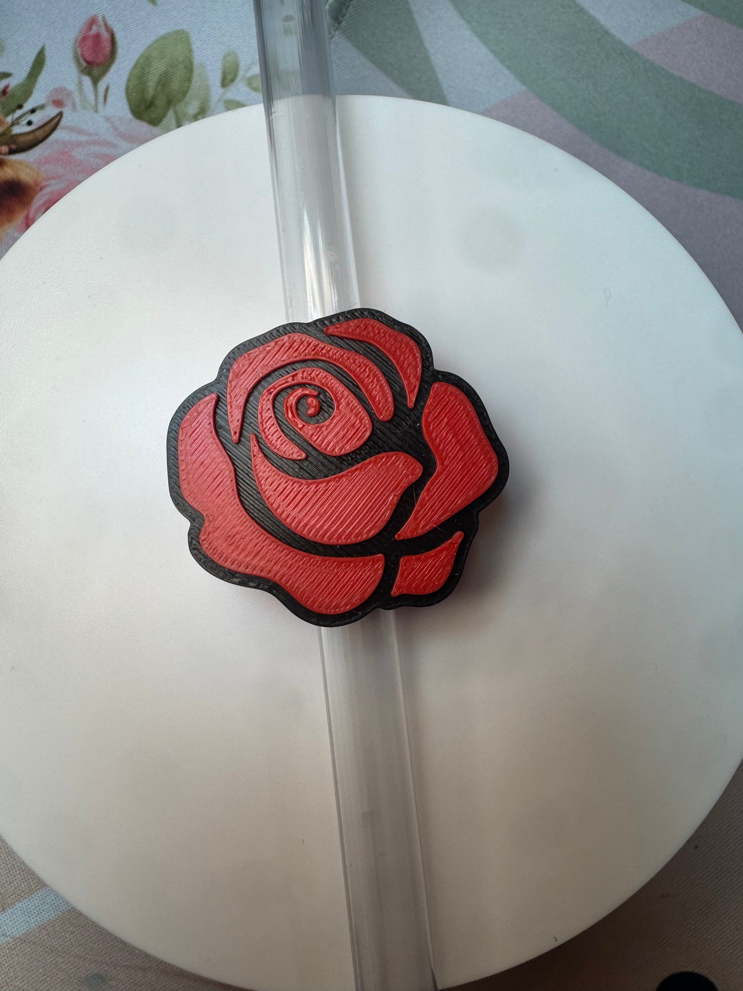 Rose Straw Topper