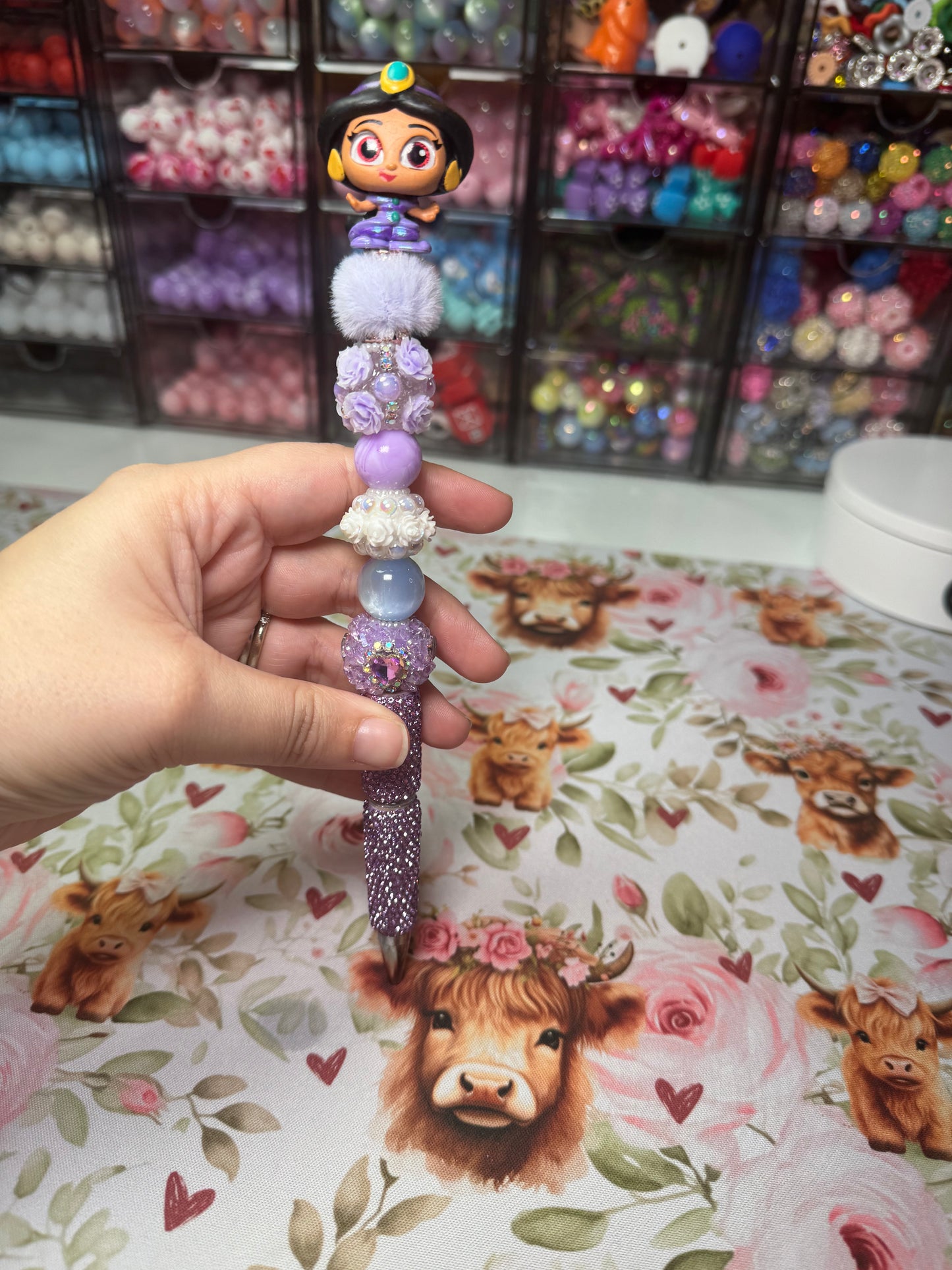 Jasmine Doorable Pen