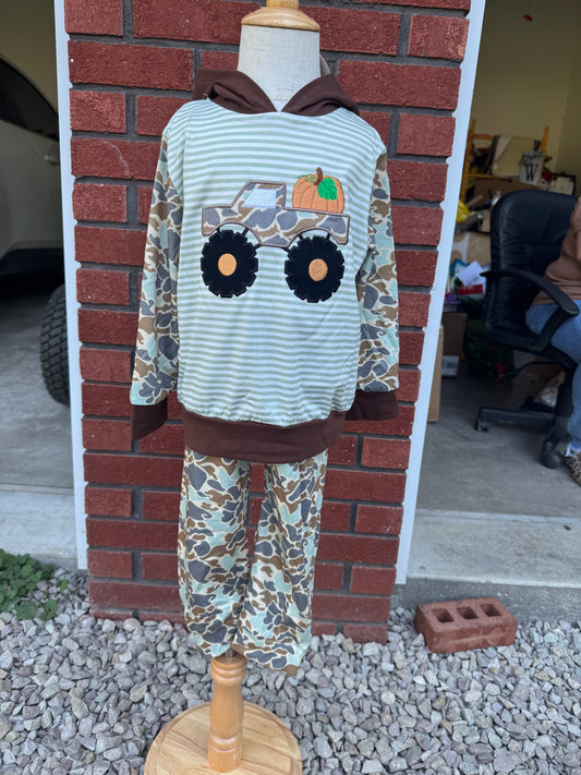 Camouflage truck pumpkin stripe hoodie set